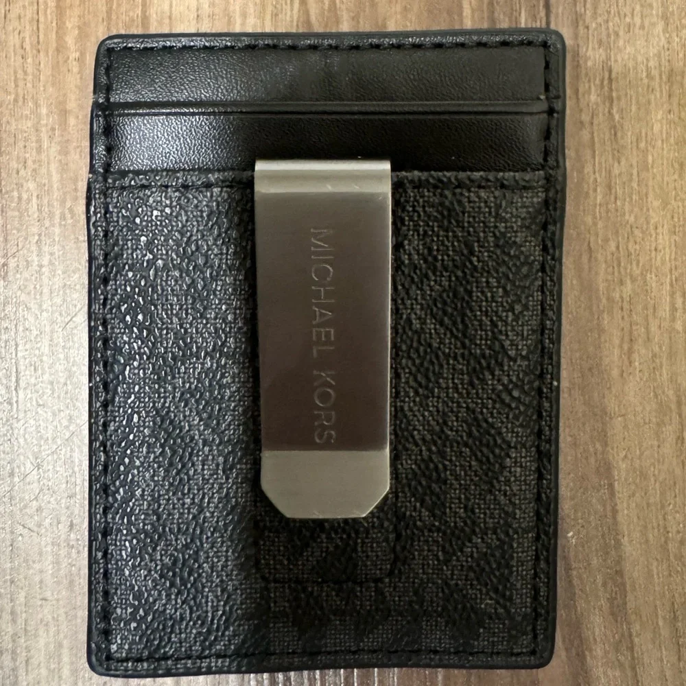 NWOT Michael Kors Card Wallet with Clip